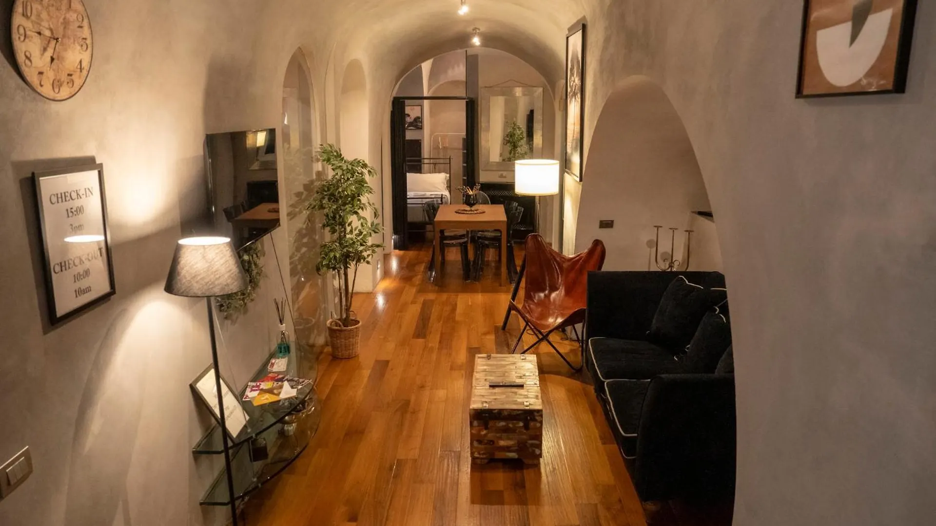 Domus Ciancaleoni - Colosseum - Rione Monti Apartment Rome