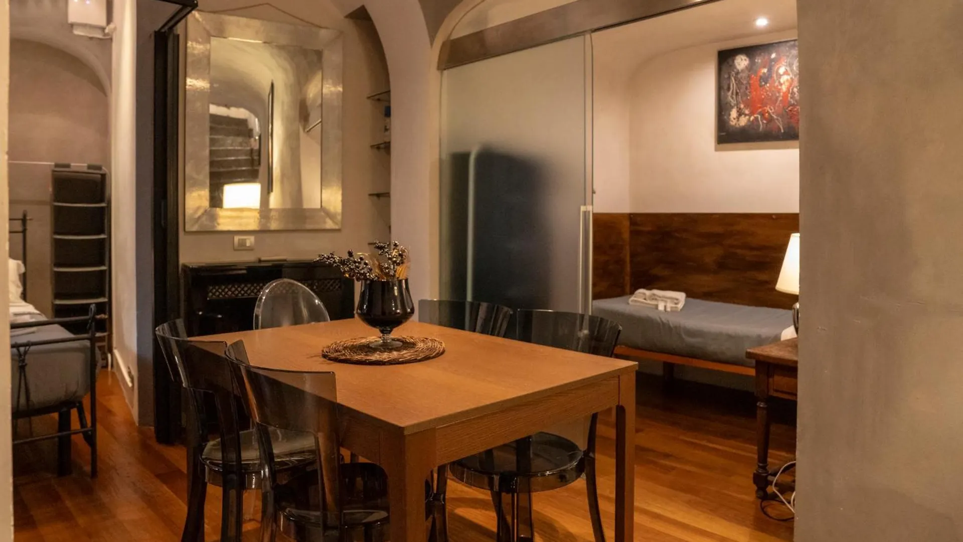 Domus Ciancaleoni - Colosseum - Rione Monti Apartment Rome